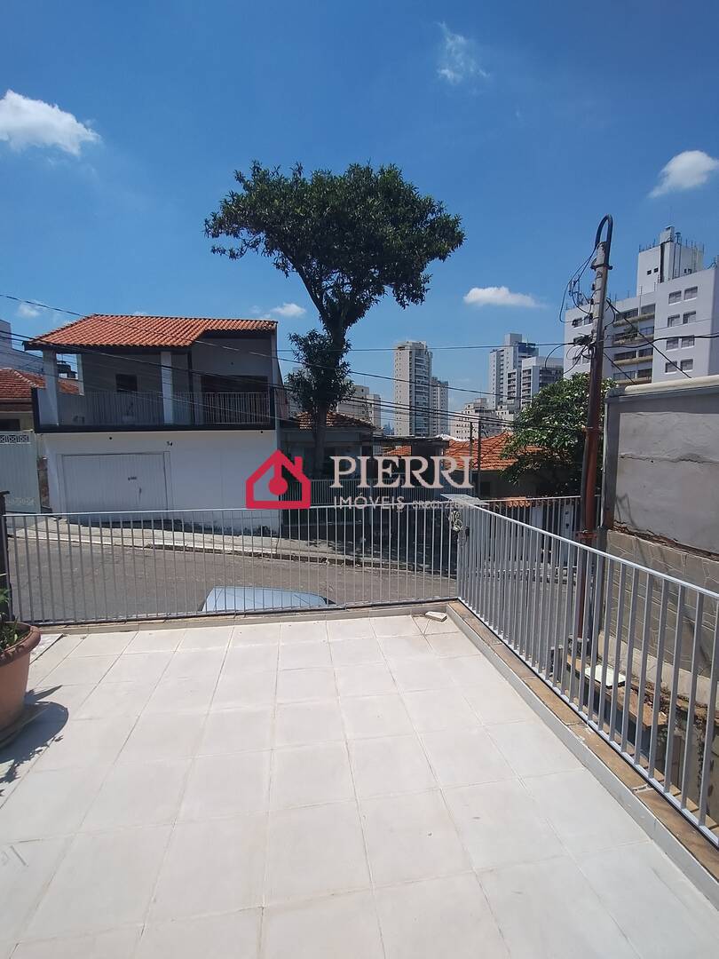 Sobrado para alugar com 5 quartos, 180m² - Foto 2