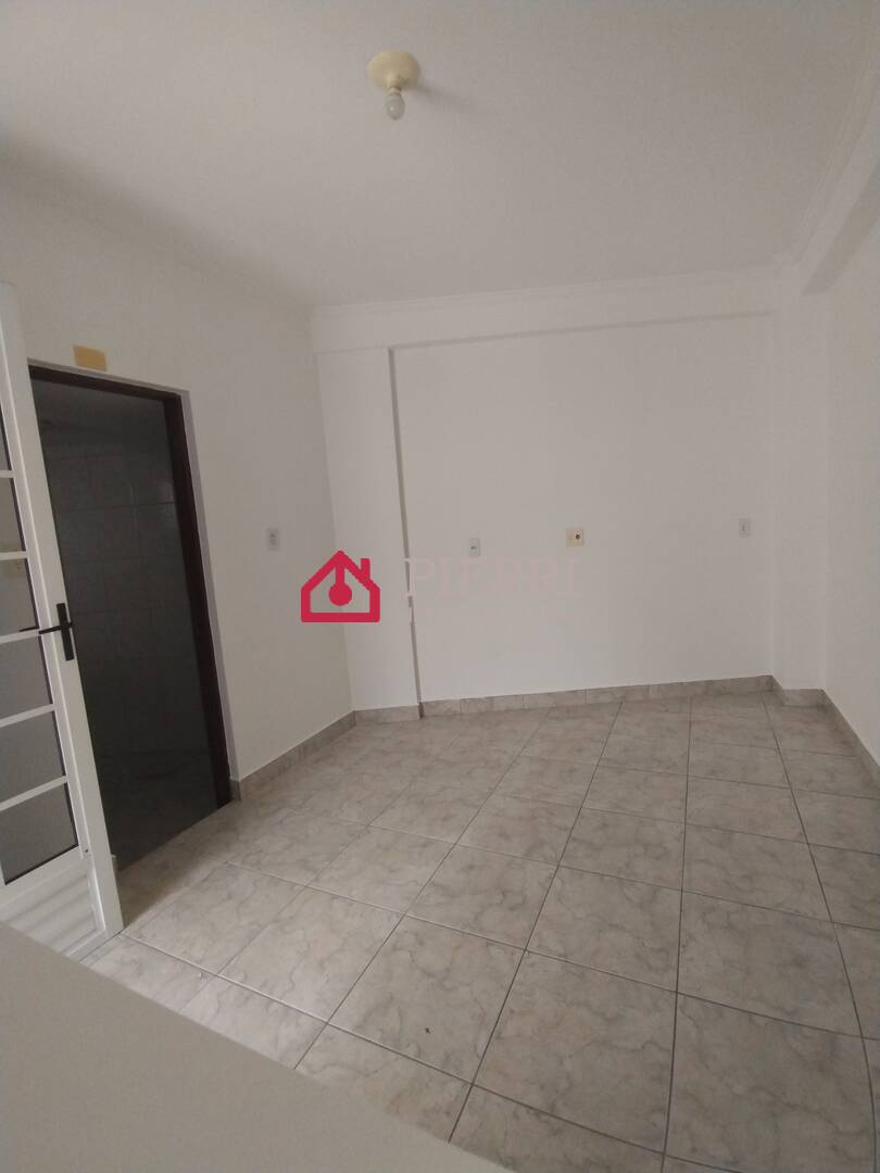 Sobrado para alugar com 5 quartos, 180m² - Foto 39