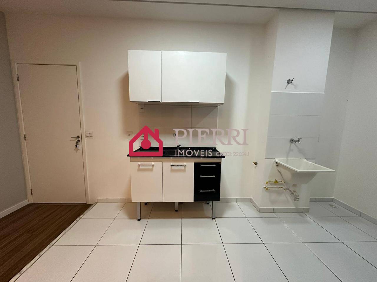 Apartamento para alugar com 2 quartos, 40m² - Foto 6