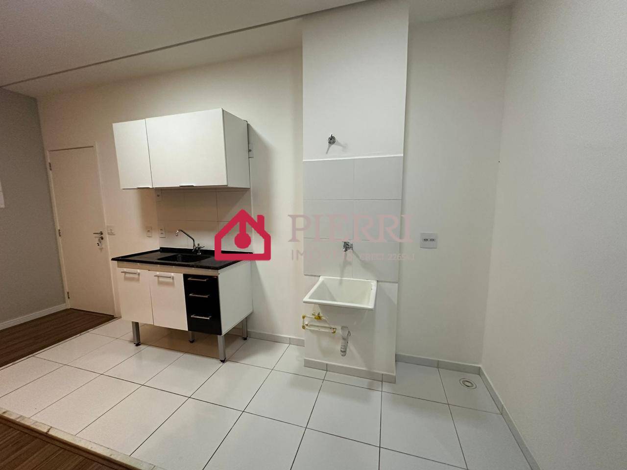 Apartamento para alugar com 2 quartos, 40m² - Foto 7