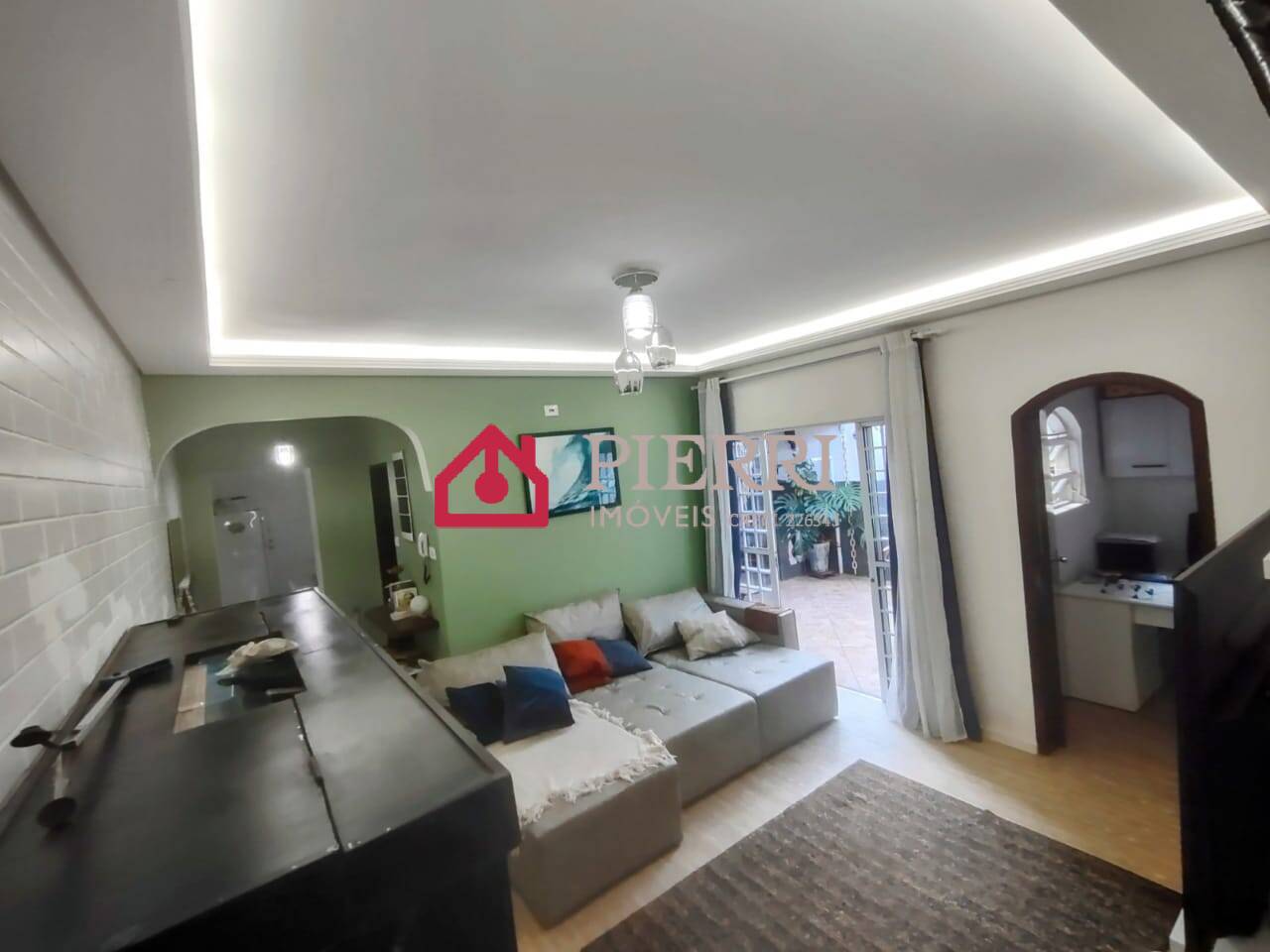 Casa à venda com 2 quartos, 140m² - Foto 9