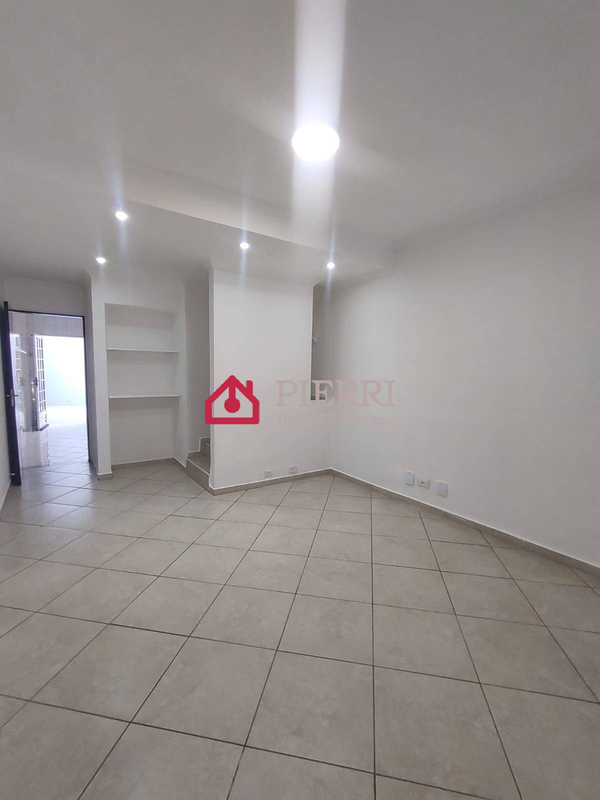 Sobrado à venda com 2 quartos, 90m² - Foto 5