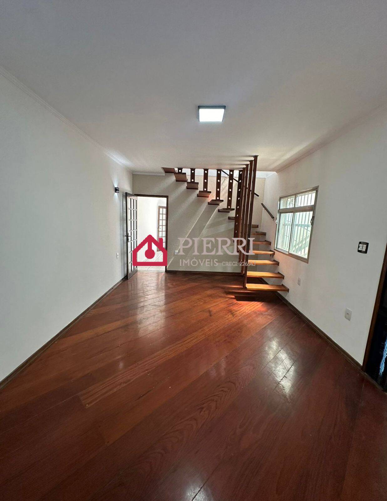 Sobrado à venda com 3 quartos, 200m² - Foto 9