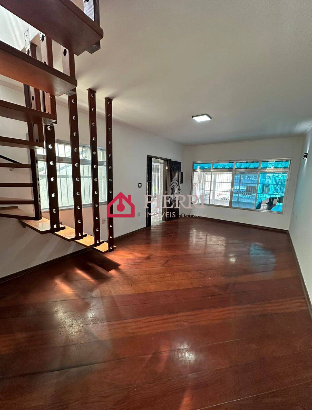 Sobrado à venda com 3 quartos, 200m² - Foto 8