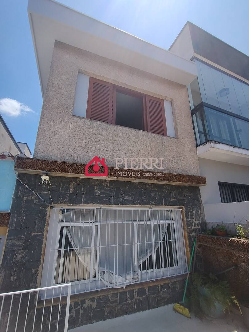 Sobrado à venda com 5 quartos, 180m² - Foto 2